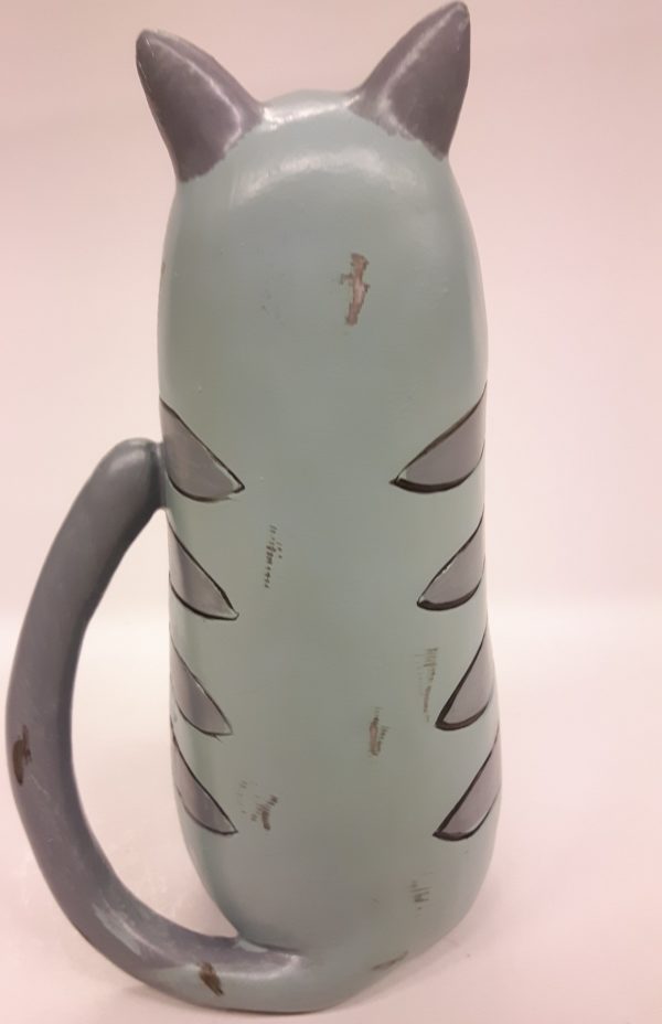 Kat staand, beeldje in pastelkleur blauw-grijs